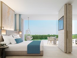 One Bedroom Suite Private Garden