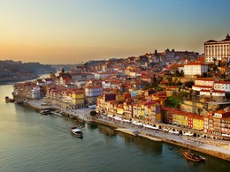 Splendide vue sur le centre historique de Porto