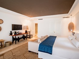 Preferred Club Junior Suite 