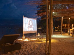 Le cinéma sur la plage du Karma Reef, à Gili Meno