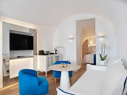 Senior Suite with Jetted Tub - Pelagos House