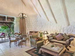 Duke of Edinburgh Suite 