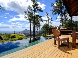 Seaview Pool Suite