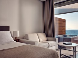 Spa Suite Sea View with Outdoor Jetted Tub