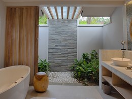 Beach Suite with Pool