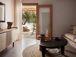 Superior Beachfront Bungalow