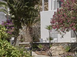 Charme intemporel et nature environnante