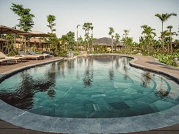 Profitez de la belle piscine de l'hôtel