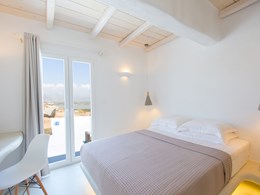 Spa Suite Lake View Private Pool with Hammam