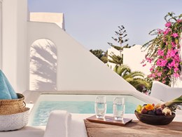 Signature Suite with Jet Tub