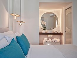 Signature Suite with Sea View