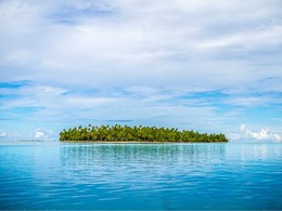 Le Ninamu est situé sur un motu paradisiaque de l'atoll de Tikehau