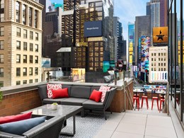 M Social Times Square - Terrasse extérieure