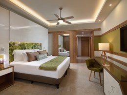 Premium Junior Suite Tropical View