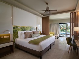 Premium Junior Suite Pool View