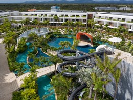 Toboggans, rivière et plaisirs aquatiques