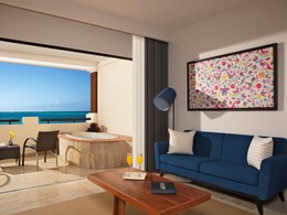 Preferred Club Junior Suite Ocean Front
