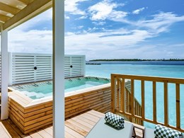 Lagoon Villa with Pool 