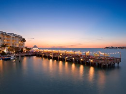 Le Sunset Pier est le meilleur bar au bord de l'eau de Key West.