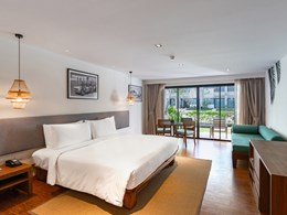 Deluxe Garden Terrace