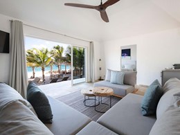  Beach Front Suite