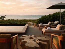 Deluxe Beachfront Villa