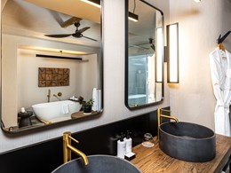 Une salle de bain moderne