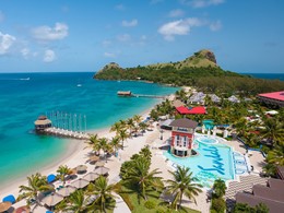 Vue aérienne de l'hôtel Sandals Grande St. Lucian