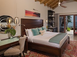 Beachfront Honeymoon Walkout Club Level Room