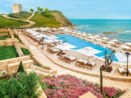 Vue de l'hôtel Sani Beach, situé au nord de la Grèce