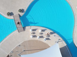 Vue aérienne sur la piscine