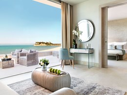 Deluxe One Bedroom Suite Grand Balcony Sea View