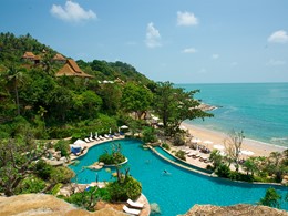 La piscine de l'hôtel Santhiya Resort & Spa en Thailande