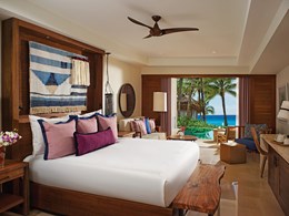 Preferred Club Junior Suite Swim Out Pool View