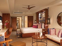 Junior Suite Pool View