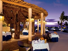 Le restaurant Oceana du Secrets Maroma au Mexique