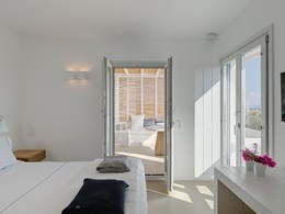 Deluxe Room 6 Sea View