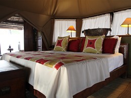 La très belle tente Siwandu en Afrique