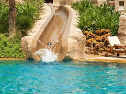 Toboggan de la piscine du Sofitel Palm Resort 
