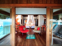 Luxury Horizon Overwater Bungalow