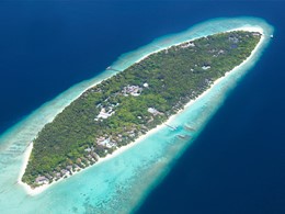 Vue aérienne du Soneva Fushi, éco-resort extraordinaire, aux Maldives