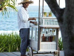 'Distributeur de boissons ambulant' traditionnel de l'hôtel Song Saa Private Island