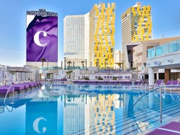La piscine du Cosmopolitan of Las Vegas, aux Etats-Unis