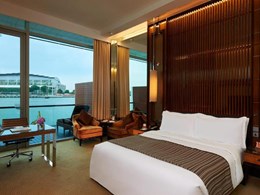 Premier Bay View Room