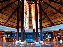Le lobby de l'hôtel Oberoi Lombok en Indonésie