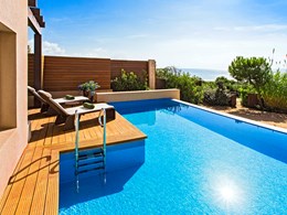 Premium Grand Infinity Suite Beach Front 