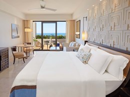 Premium Deluxe Sea View Room