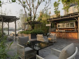 Profitez de l'ambiance extérieure au Taproom by the River