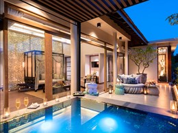 Jacuzzi® Pool Suite