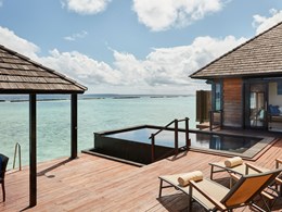 Infinity Water Villa with Pool